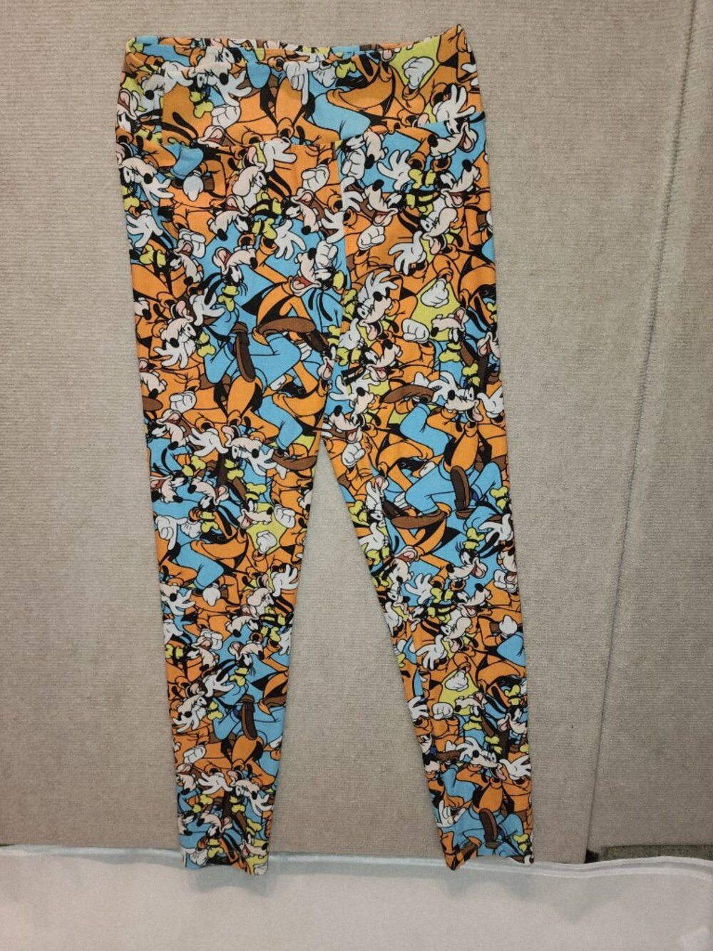 LuLaRoe Disney Goofy Leggings Pants One Size OS